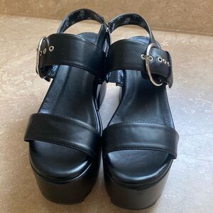Lamoda platform shoes